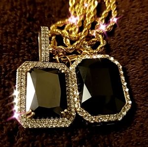 Black onyx pendant with chain